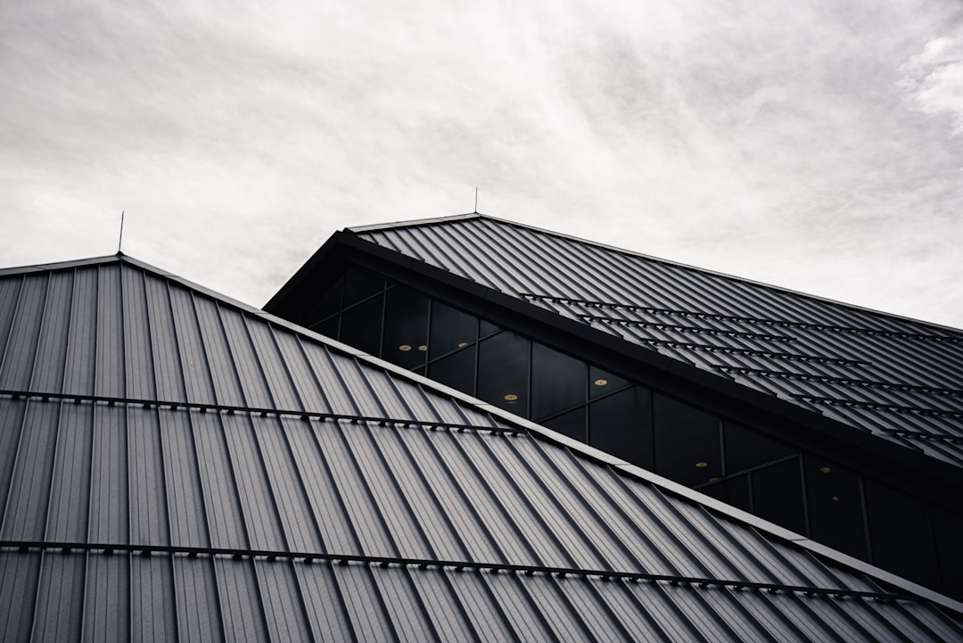 Roofing contractor serving Blaine, WA